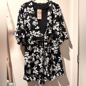 New flower romper